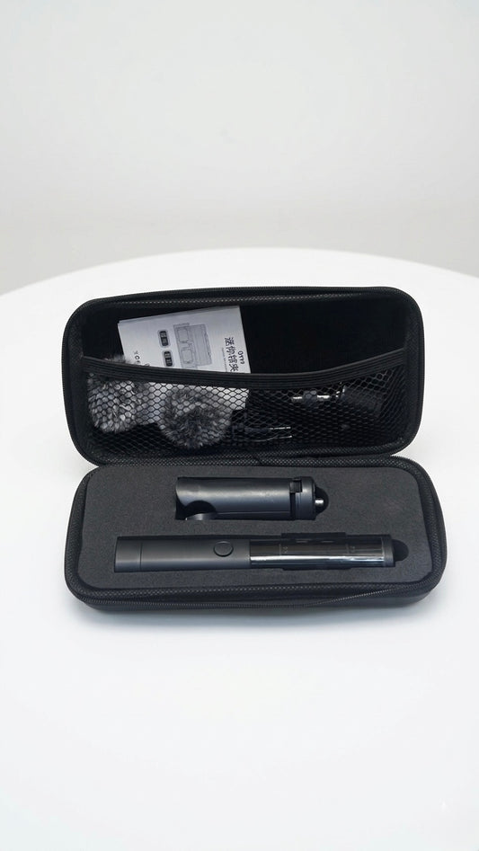 QY99 Wireless Lavalier Microphone System – 2.4GHz Plug-and-Play Lapel Mic for iPhone/Android, Noise Reduction, Ideal for Vlog, Interviews, and Live Streaming