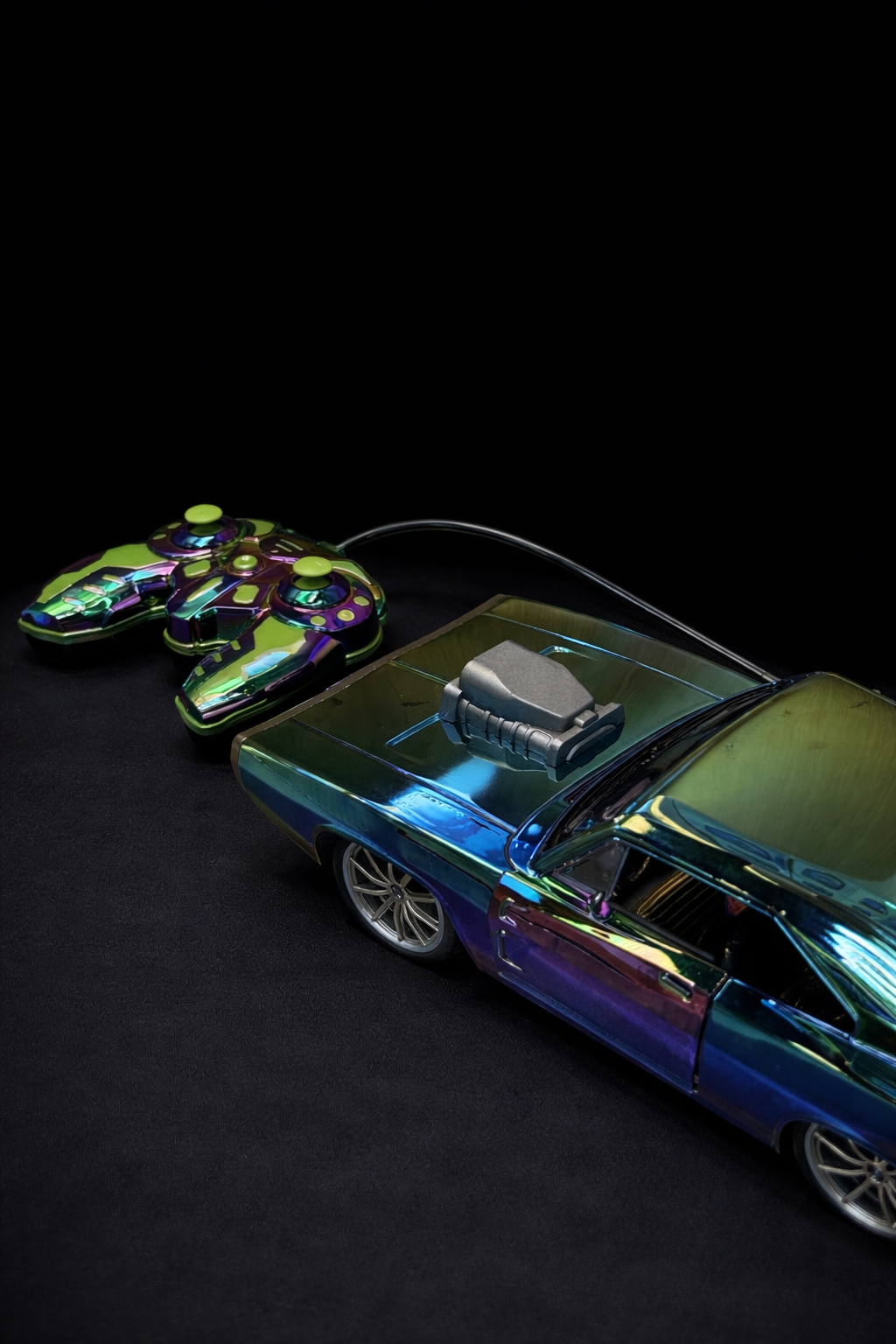 Muscle car Light Speed and Power 1/12 Scale RC Car with One-Key Door Open