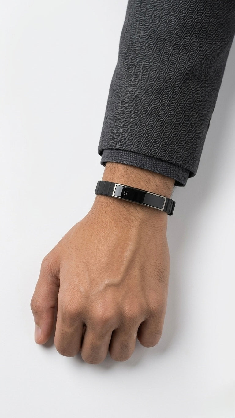 Smart Bracelet Fitness Tracker with Heart Rate & Blood Pressure Monitor - Black AND Gold